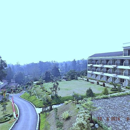 Casa Monte Rosa Puncak Exterior foto