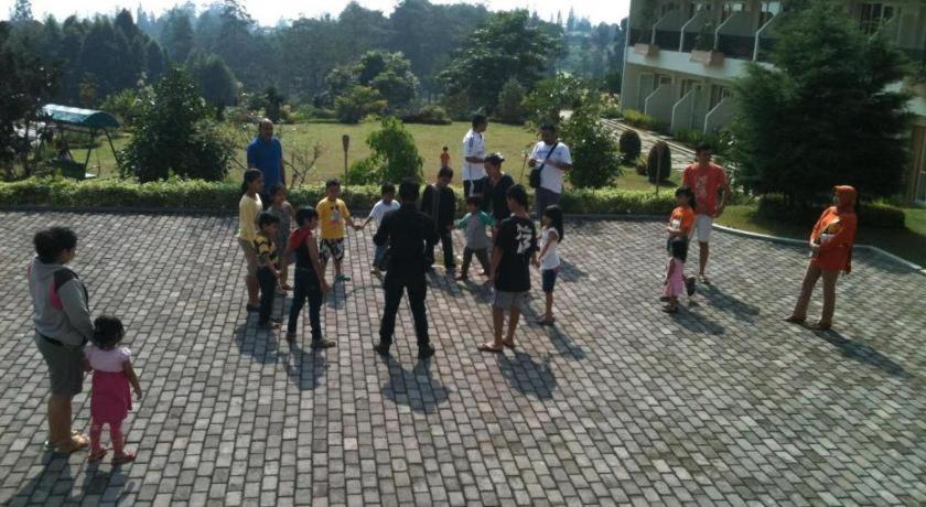 Casa Monte Rosa Puncak Exterior foto